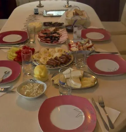 Casa Ionela Petreus 3* Poienile Izei